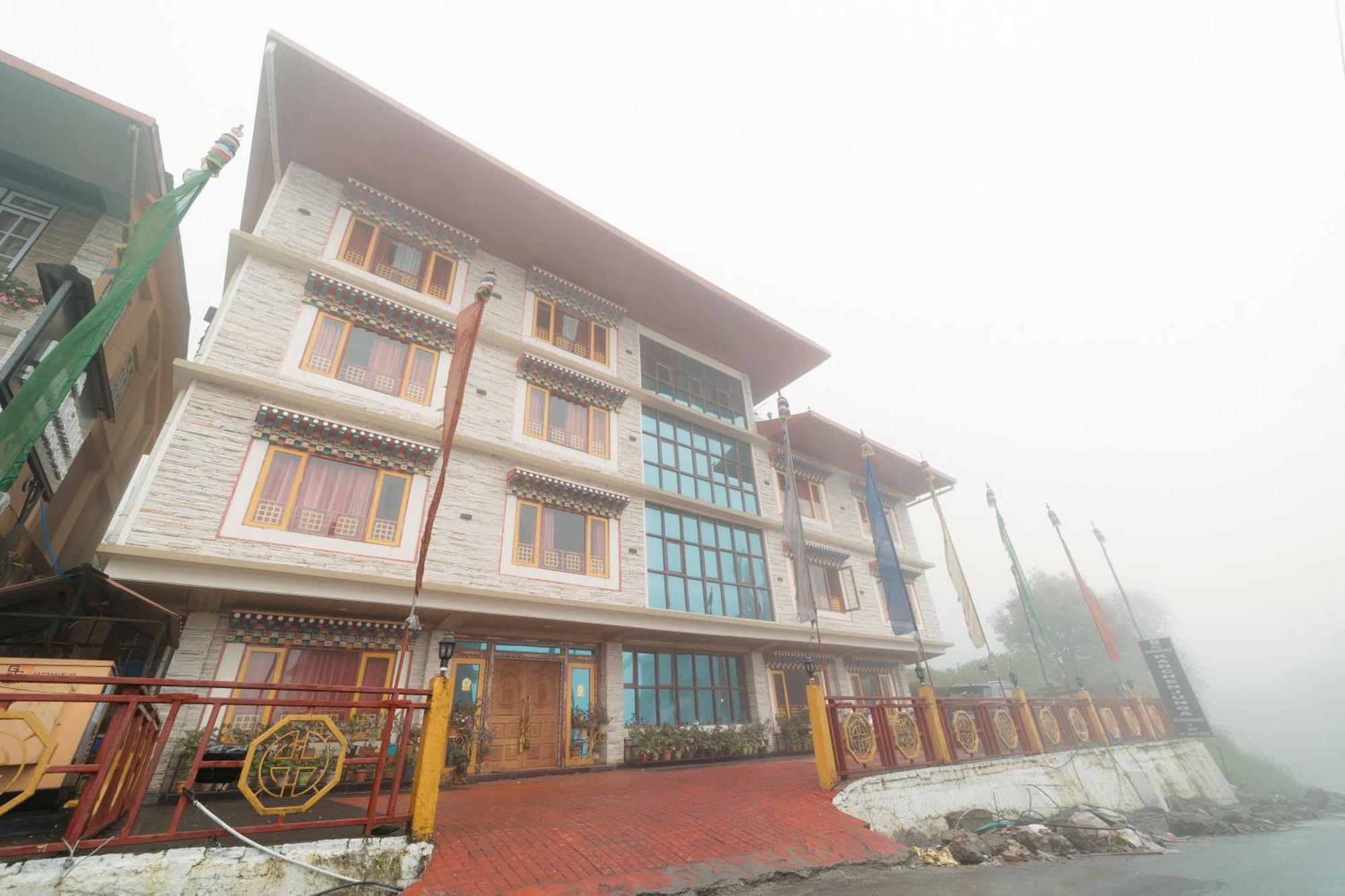 Buddha Retreat Ravangla エクステリア 写真