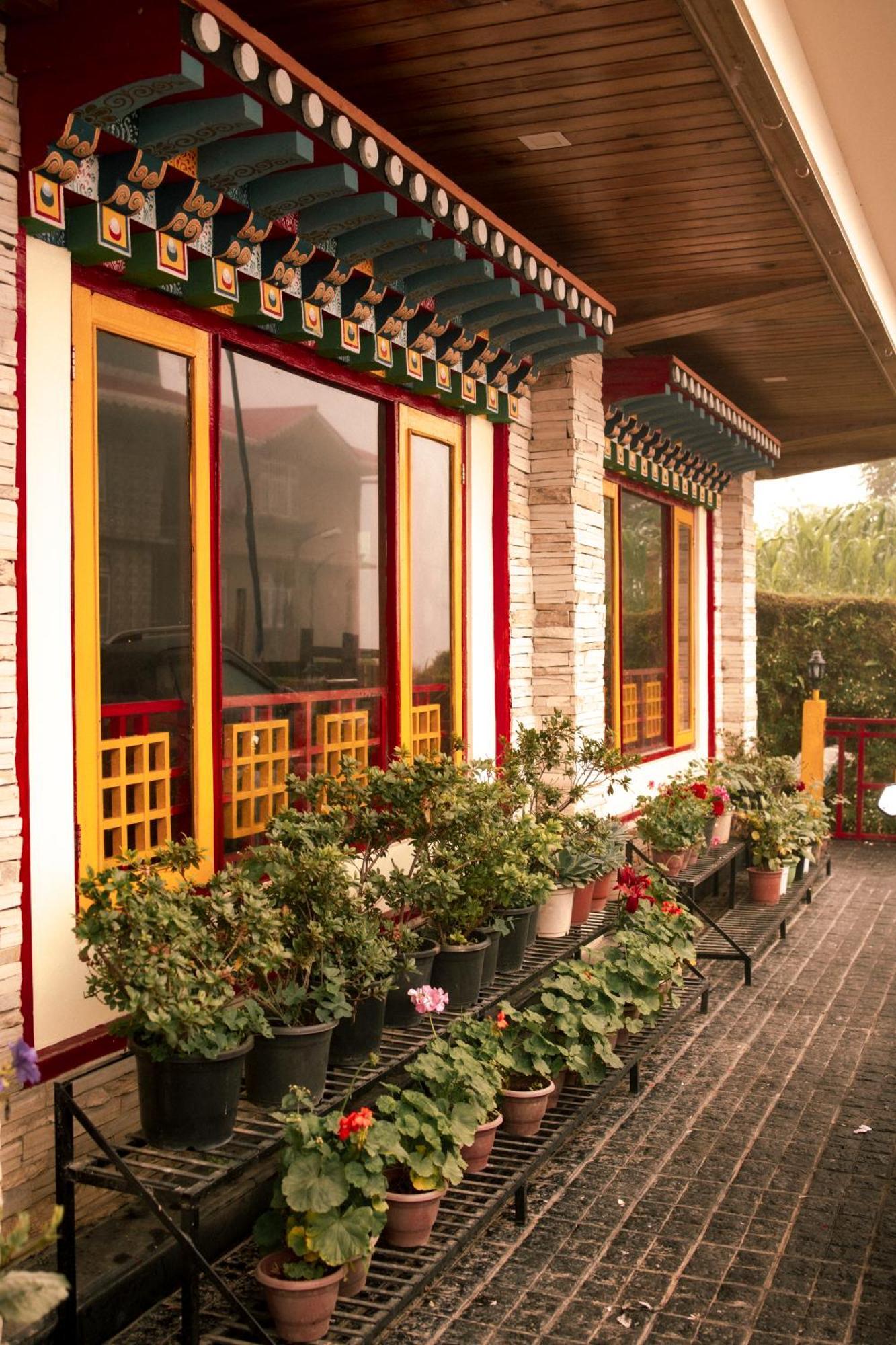 Buddha Retreat Ravangla エクステリア 写真